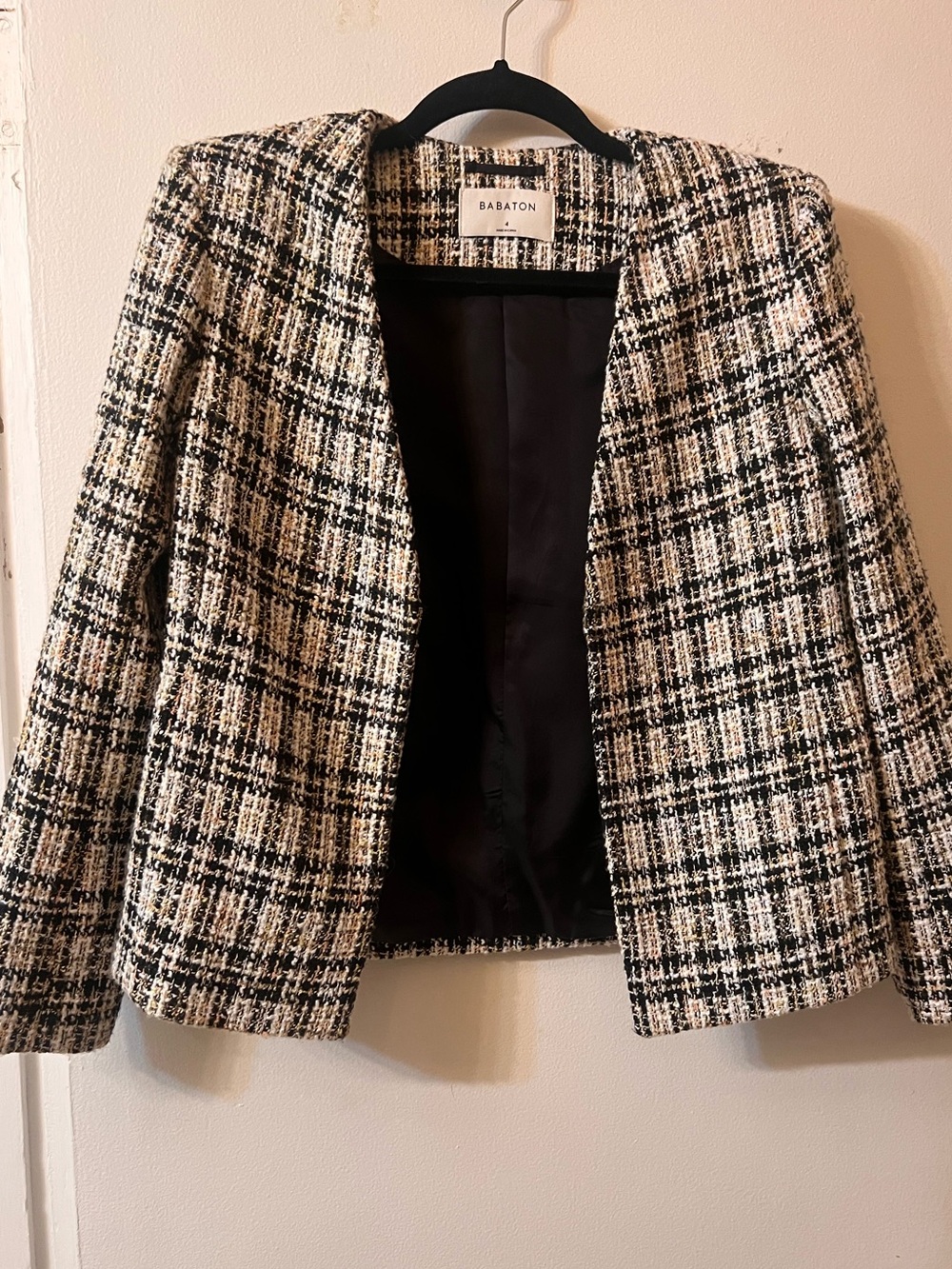 Aritzia Babaton Acquire Tweed Crop Jacket Size 4
